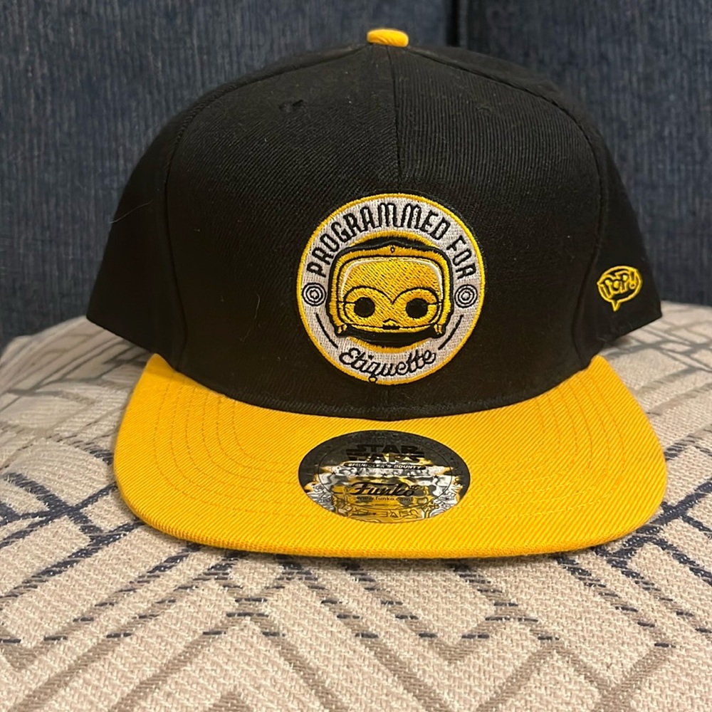 FUNKO EXCLUSIVE SMUGGLERS BOUNTY C3P0 SNAPBACK